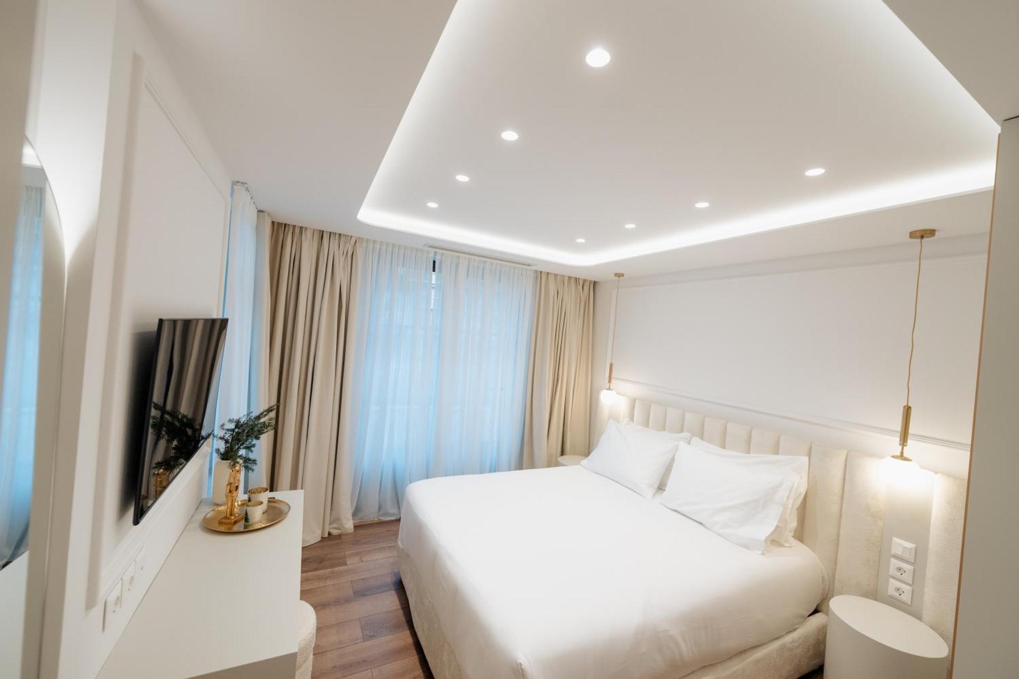 Emerald Suites ฟลอรินา ภายนอก รูปภาพ