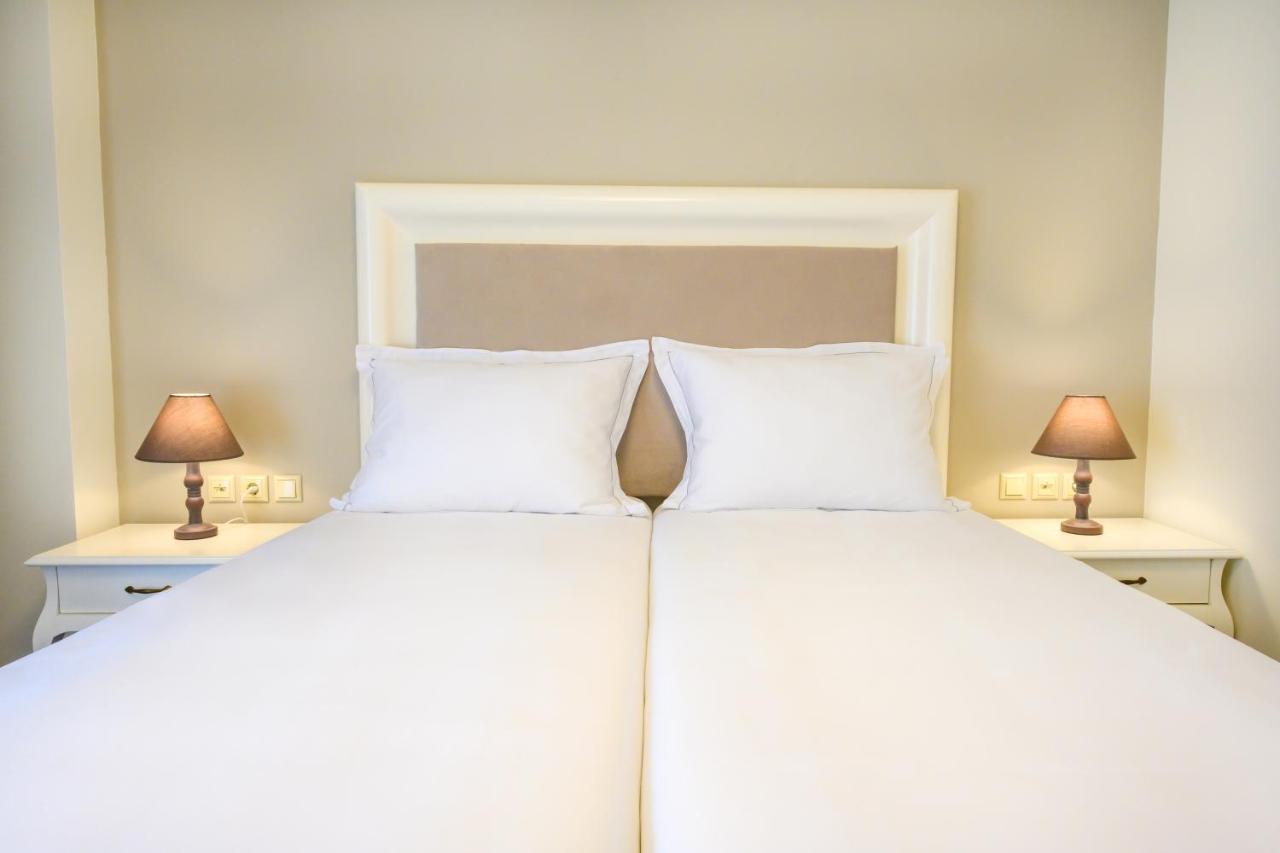 Emerald Suites ฟลอรินา ภายนอก รูปภาพ